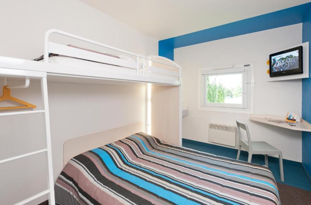Fyl Good Ex Hotelf1 Cherbourg Tourlaville Exterior foto