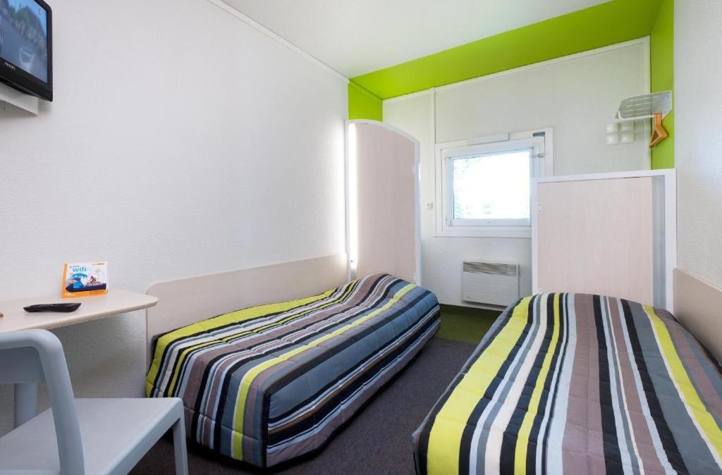 Fyl Good Ex Hotelf1 Cherbourg Tourlaville Exterior foto