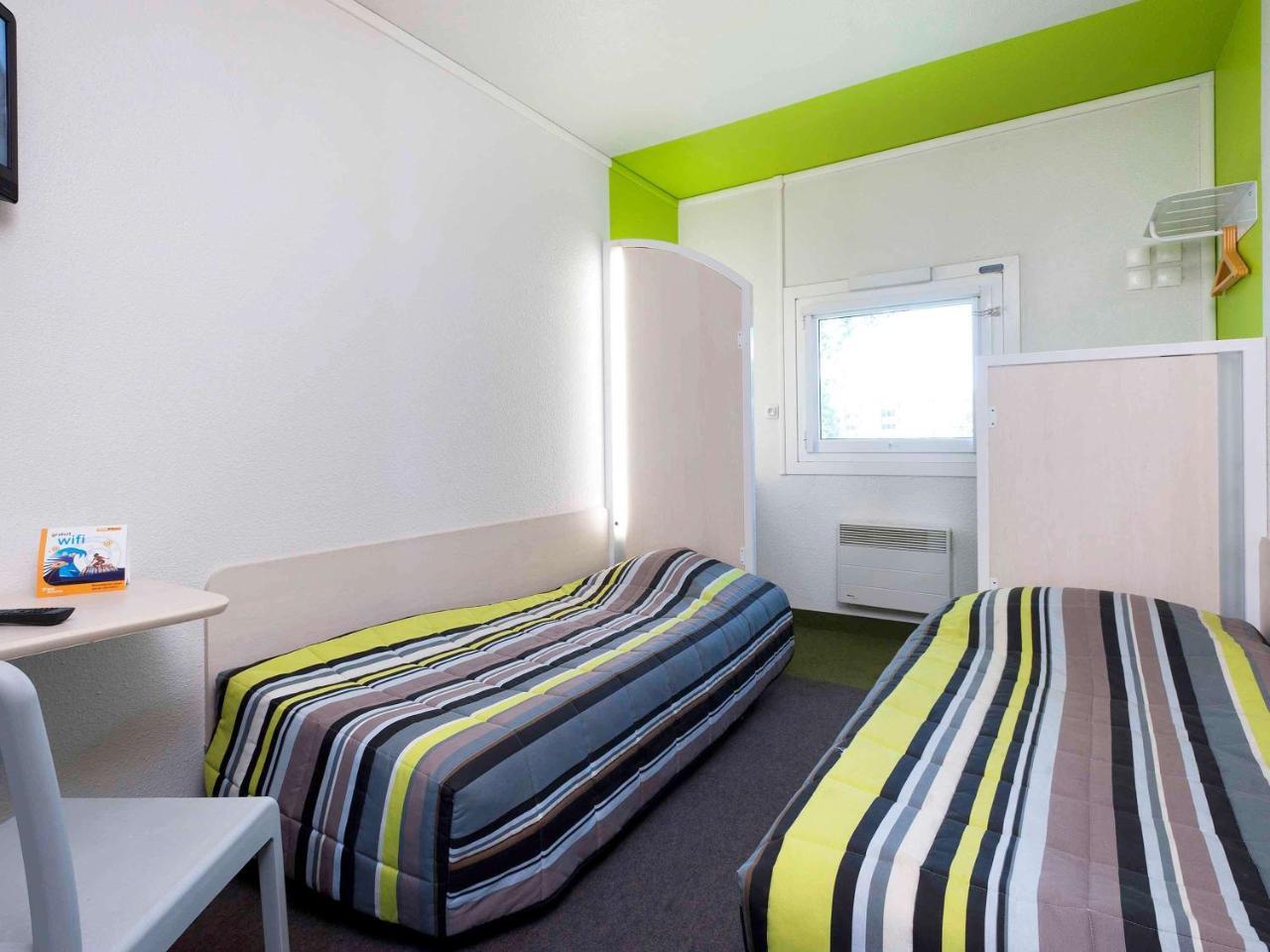 Fyl Good Ex Hotelf1 Cherbourg Tourlaville Exterior foto